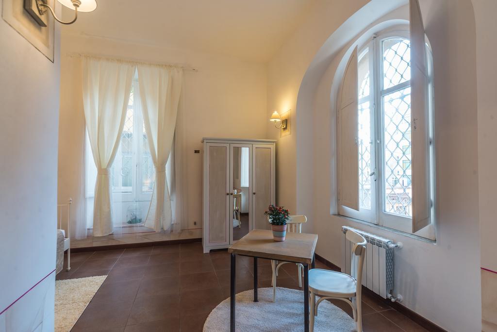 Villa Vaticana Rome Room photo