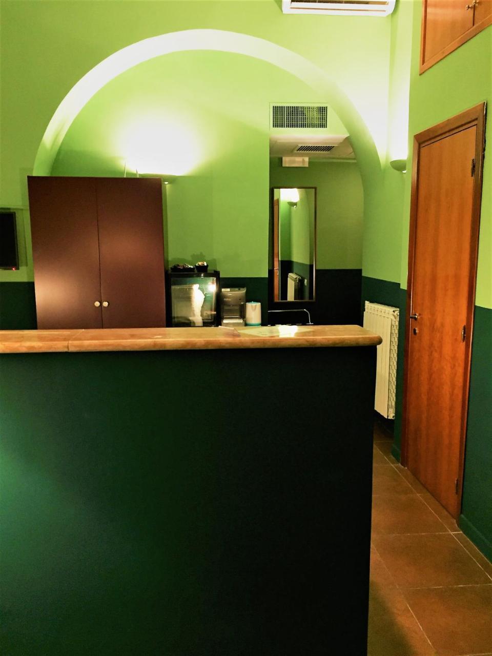 Villa Vaticana Rome Room photo